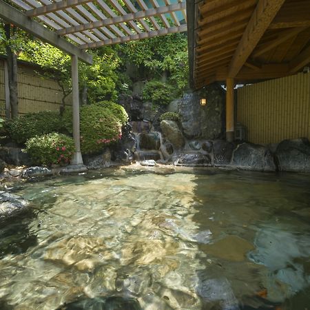 Fujisan Onsen Bessho Sasa Hotel Fujiyoshida Buitenkant foto